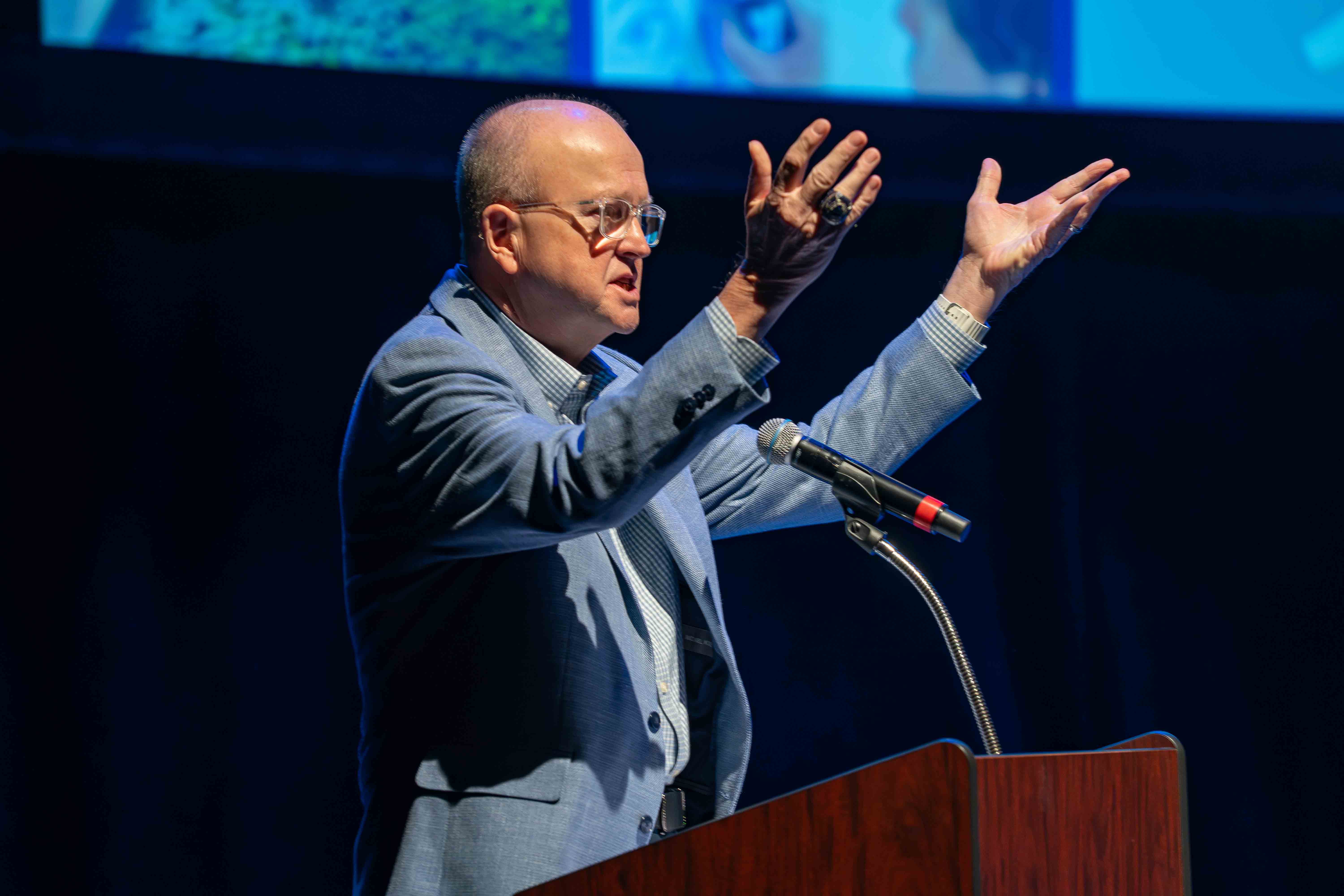 Dr. Jeff Allbritten delivered the keynote address at FSW Convocation 2026.
