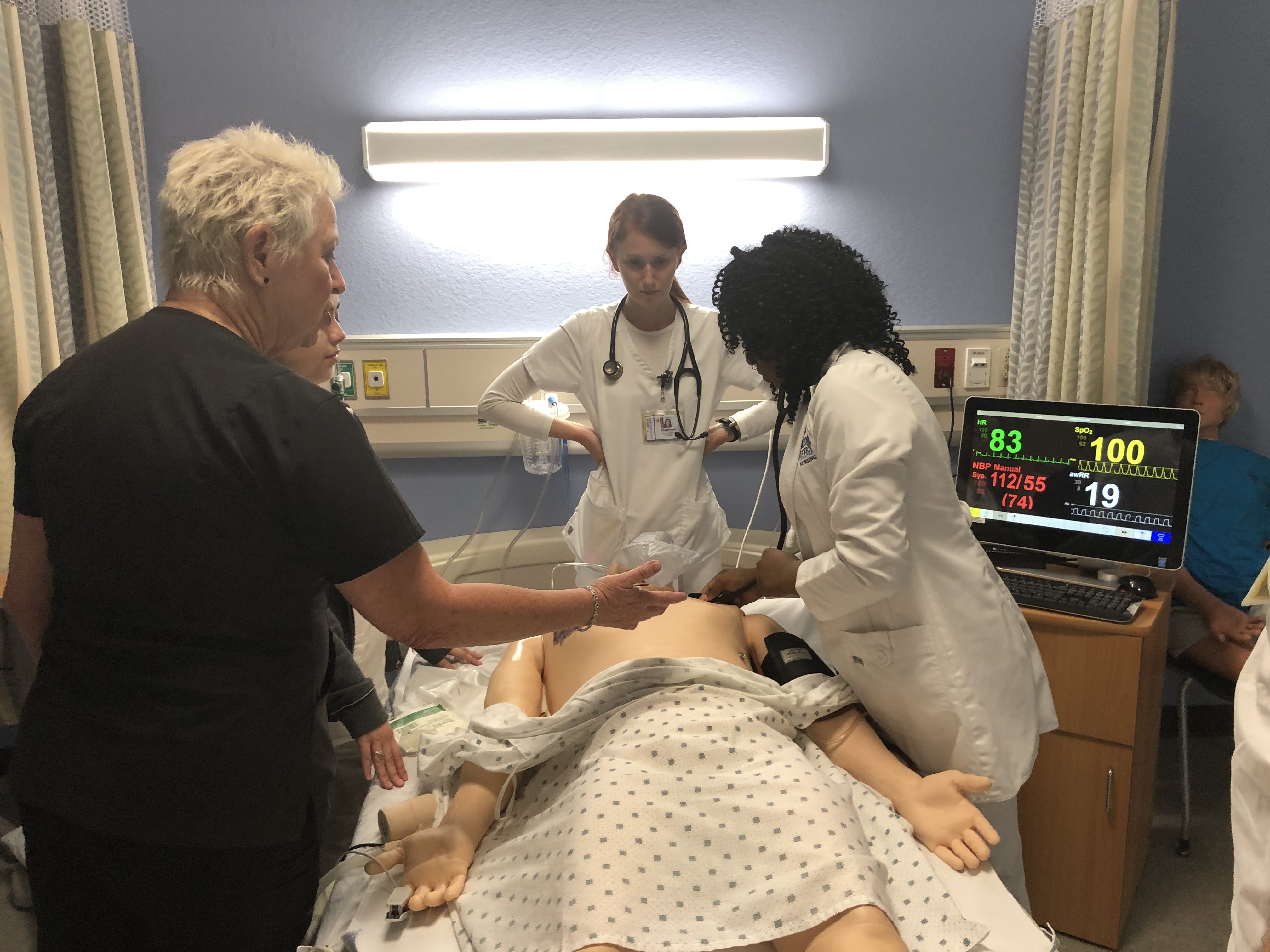 FSW Nursing students train in the FSW Simulation Lab.