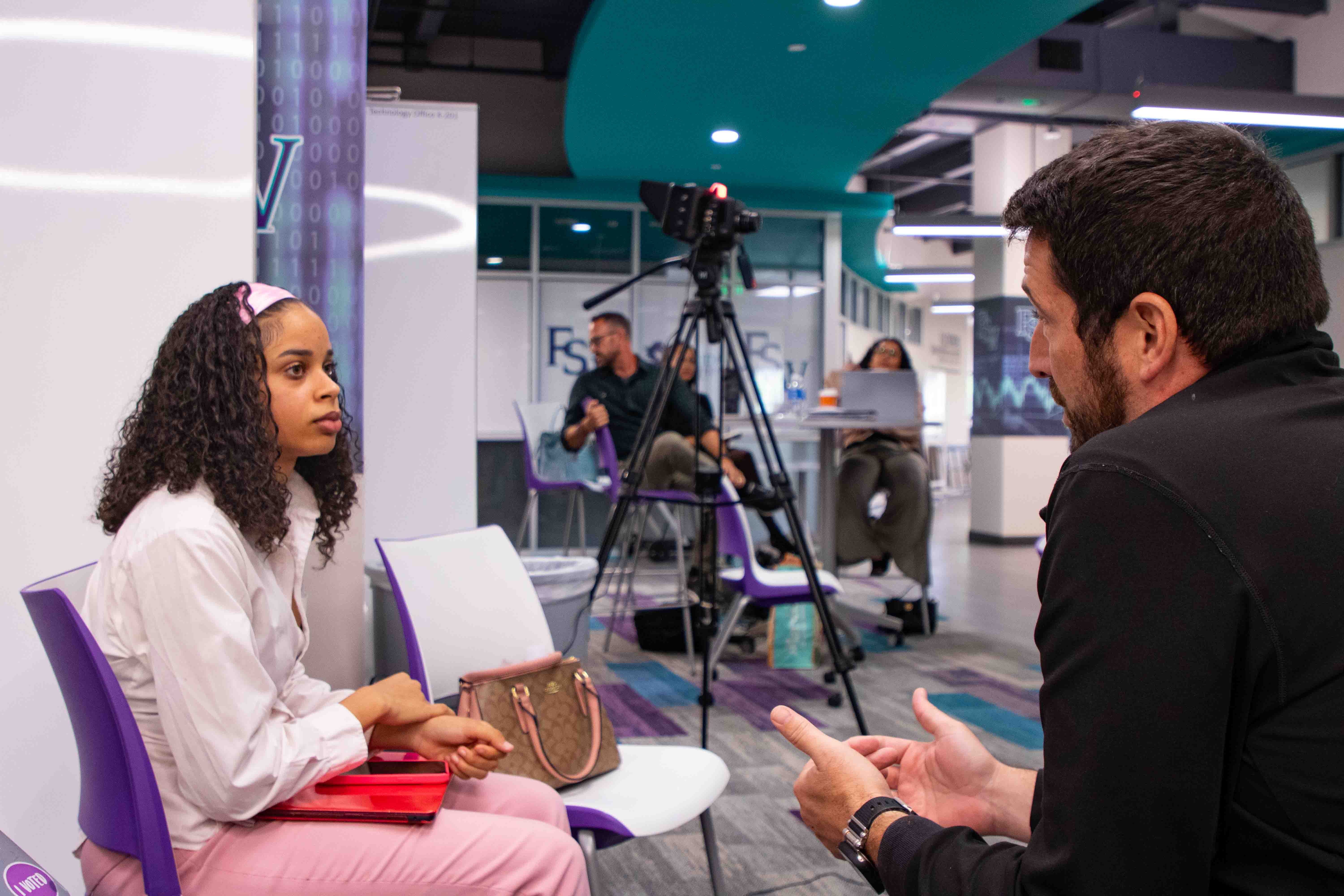 Alexa Kiss receives feedback on her pitch for Styles by Lex Beauty Suites. Kiss is a dual-enrolled student who hopes to build a franchise of salons for women across the country.